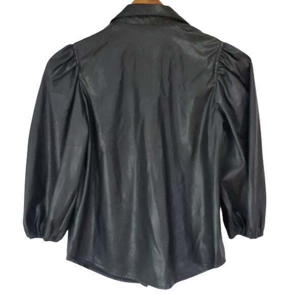 Forever 21 Vegan Leather Woven Blouse Long Sleeve Button Front Small NEW - Picture 2 of 9